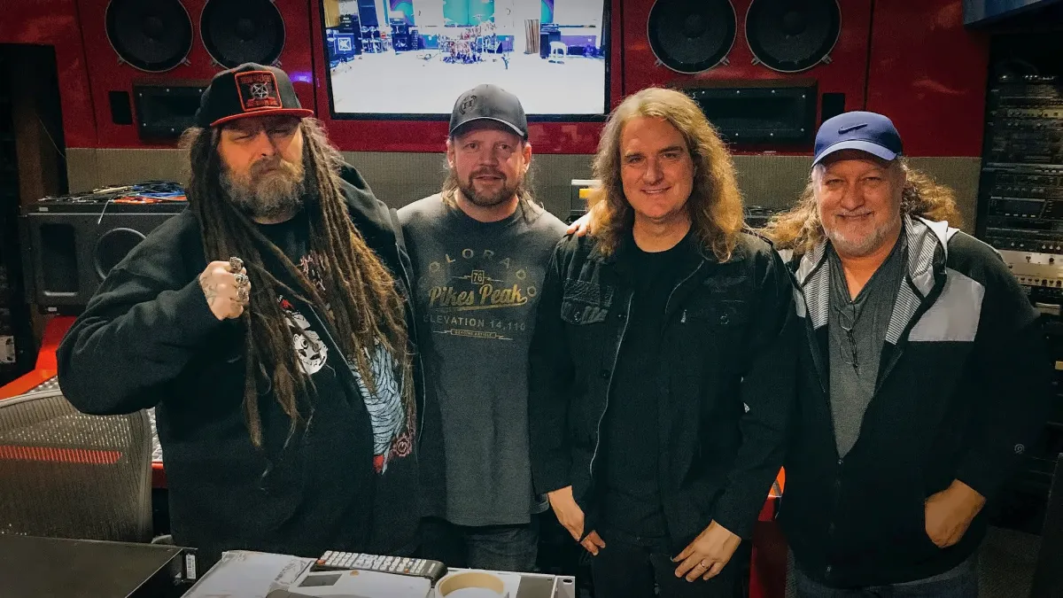 Richard Easterling with David Ellefson and session mates in front of the console at The Platinum Underground
